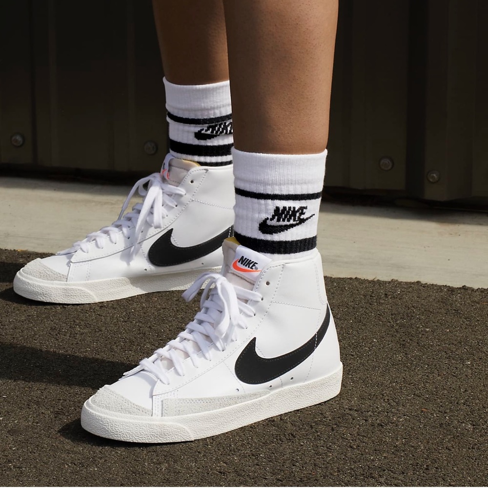 Size 10- Men’s Nike Blazer Mid 77 Vintage White - CZ1055-100
